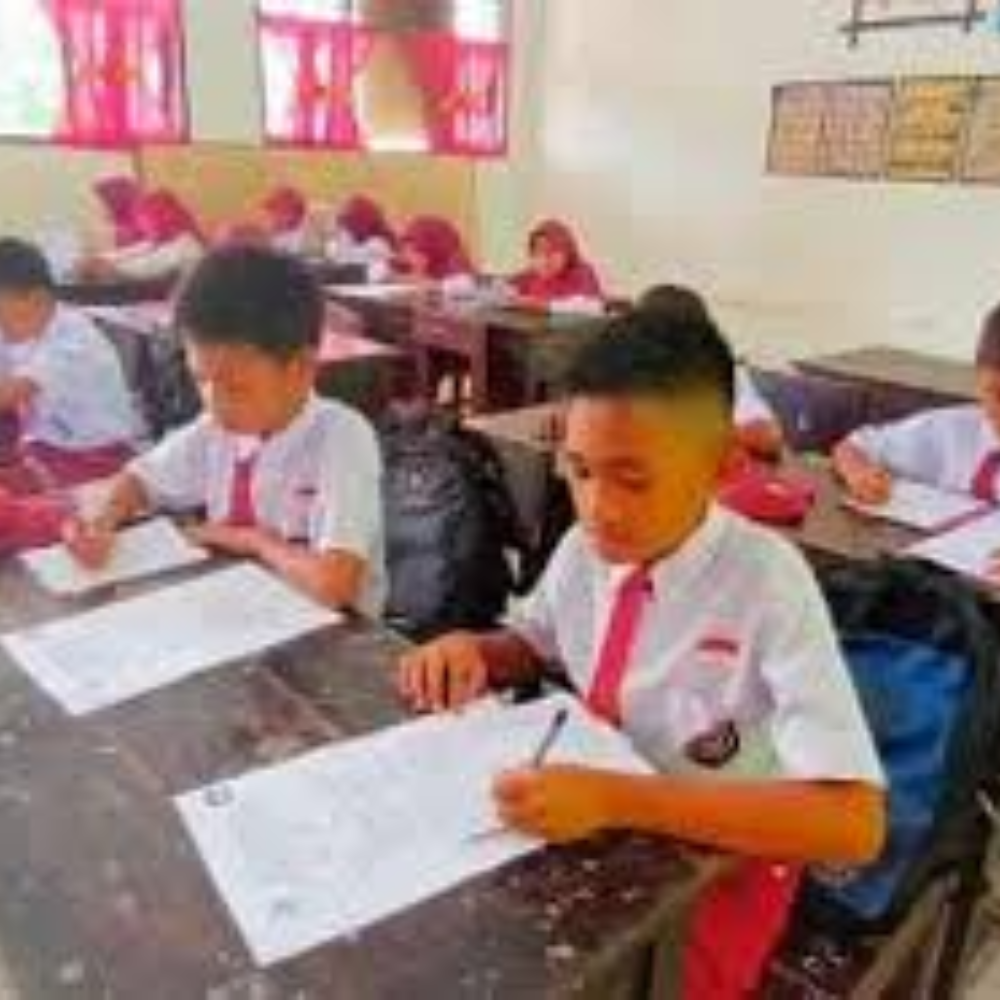 RAJAPOLA: Adalah ujian yang diselenggarakan oleh satuan pendidikan yang bertujuan untuk menilai pencapaian standar kompetensi lulusan untuk semua mata pelajaran.                           